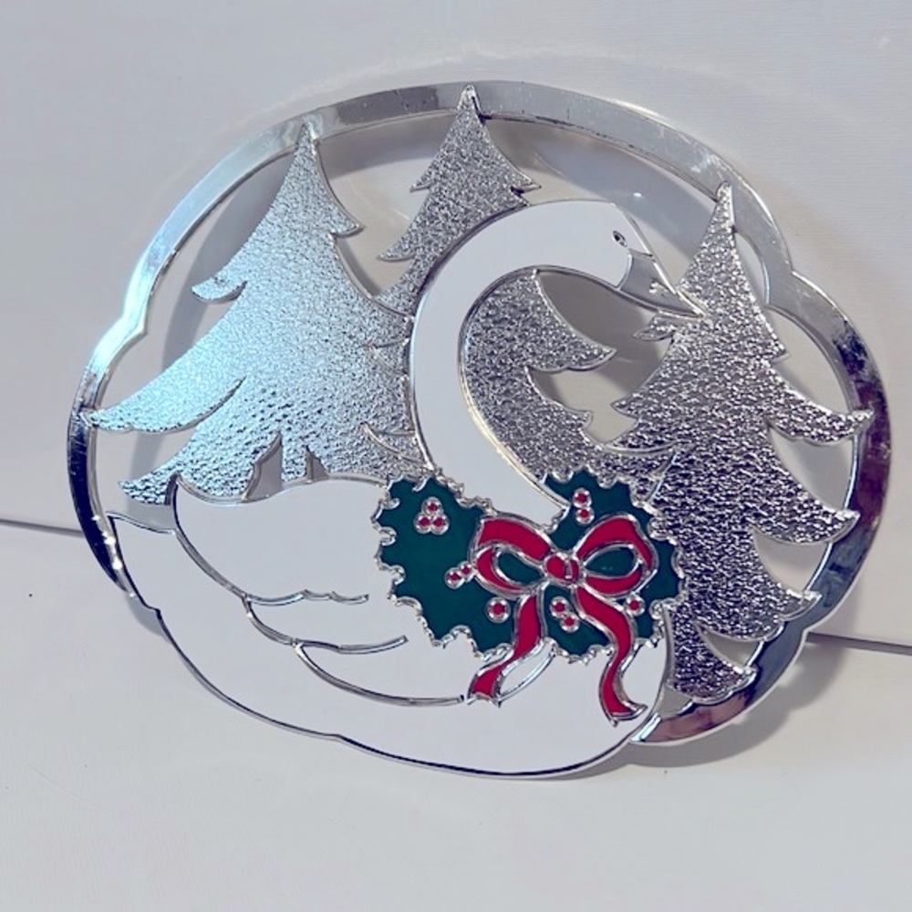 💥3/10 Sale - Silverplate Enamel Swan Holiday Trivet
